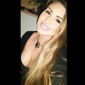 Meet your Posher, Dallace